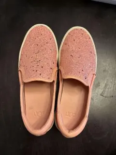 UGG スリッポン ピンク グリッター　23.5cmのサムネイル