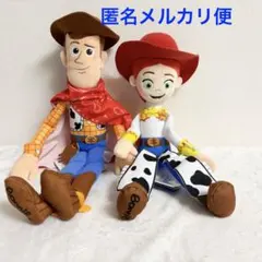 トイ・ストーリー５Lぬいぐるみ　ウッディ　ジェシー　２種セット