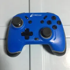 美品CYBERGadget Nintendo Switch コントローラー 青