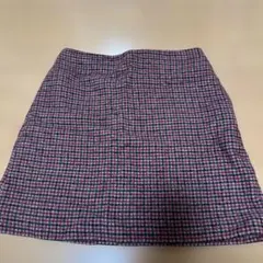 最安値　UNIQLO チェック柄タイトスカート（赤・黒）