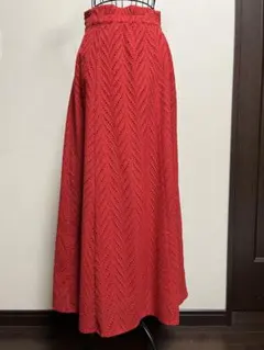 レース模様 赤 ロングスカート M