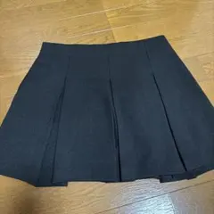 GU プリーツスカート ブラック Sサイズのサムネイル