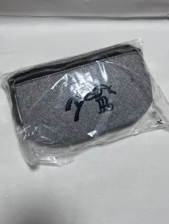 乗馬用品 ペネロペ Penelope スマホポーチ ネイビー パンチング