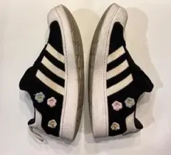 adidas スーパースター 花柄刺繍 ブラック