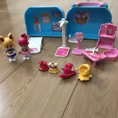 プリキュアクリニックセット　ドール2体