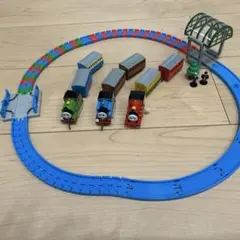 カプセルプラレール　きかんしゃトーマス　セット