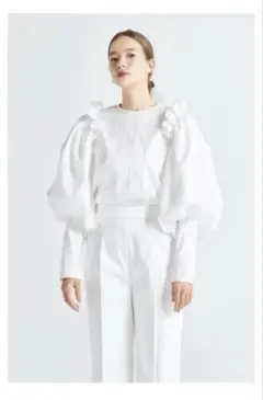 shirocon ミルフィーユギャザーブラウス　ホワイト　36 shirocon ミルフィーユギャザーブラウス | 2025 SP Collection| yori