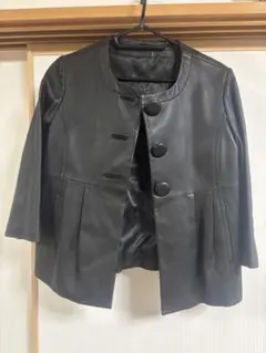 Mサイズ　羊革(ラムレザー)のブラックレザージャケット