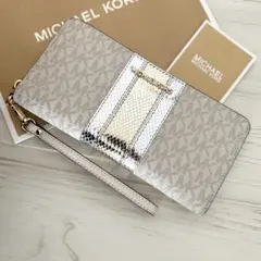 ★新品 MICHAEL KORS長財布 パイソン ベージュ 長財布 シグネチャー
