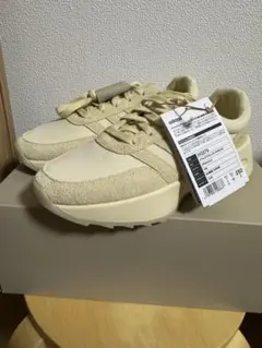 Item thumbnail for item 53435577-0c36-41ba-ae9d-766a99b37f4b