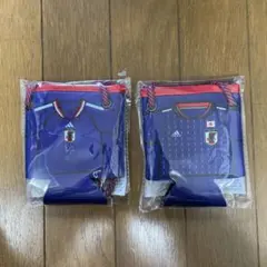 ２０１８年、２０２６年サッカー日本代表オリジナルストラップ付ホルダー 2個セット