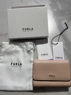 FURLA ピンク 三つ折り財布