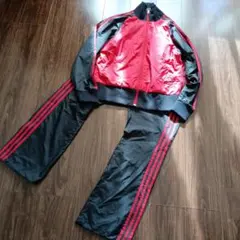 adidas ウインドブレーカー上下セット 赤黒 　L　セットアップ