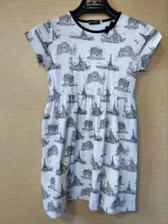 べべ 半袖ワンピース 130cm パリデザイン