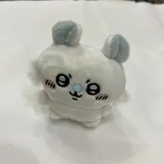 ガチャガチャ　ちいかわ　おすわりぬいぐるみ モモンガ