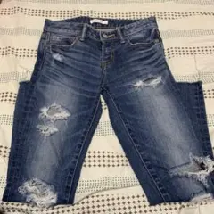 クラッシュデニム