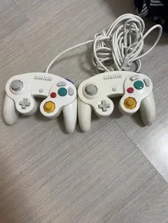 ゲームキューブ　コントローラー