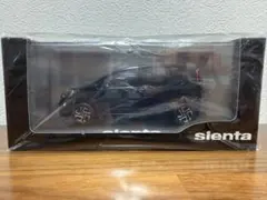 未開封トヨタ Sienta 1/30スケール ミニカー ブラックのサムネイル