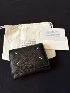 マルジェラ 折り財布