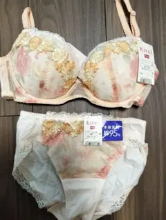 Wacoal Wing Kirei ブラジャー ショーツ セット C70 Mのサムネイル