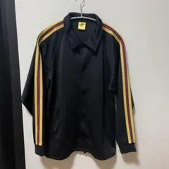 トラックジャケット