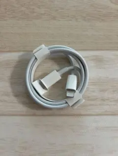 USB-C充電ケーブル 約1メートル ホワイト