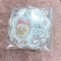 ちいかわ　きゃらシャカチャームグミ　カニちゃん