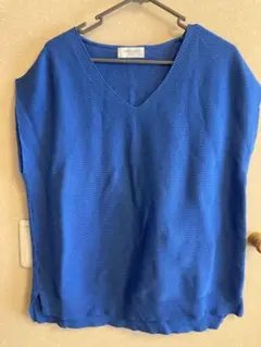 OPAQUE.CLIP 青 Vネック ニット