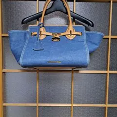 Item thumbnail for item 87e42307-f827-4cae-bcb4-bfffc305960f