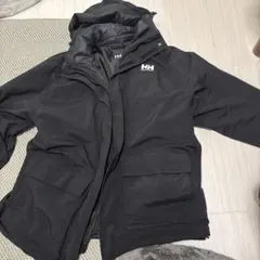 Helly Hansen ブラック マウンテンパーカー
