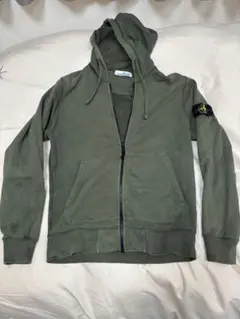 STONE ISLAND オリーブグリーン フーディ 早期割引のサムネイル