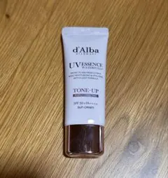 d'Alba UV ESSENCE WATERFUL サンクリーム