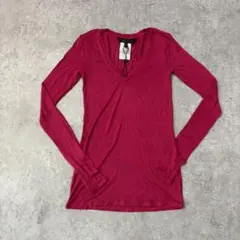 未使用　BCBG MAXAZRIA Vネック 長袖 カットソー ニットソー