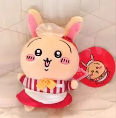 ちいかわ　ちいわレストラン　ホール担当なマスコット　うさぎ