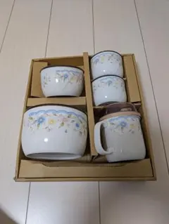 【新品未使用】花柄 保存容器セット 5点 昭和レトロ 調味料入れ 陶器 蓋付き