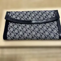 ALDO NAVARRO長財布