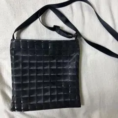 新品未使用 acrylic アクリリック ショルダーバッグ ドット柄 ブラック 