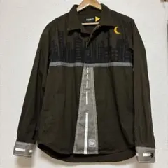 DOARAT 月刺繍　都市シルエット　長袖シャツ　厚手生地