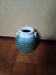 網目模様　花瓶