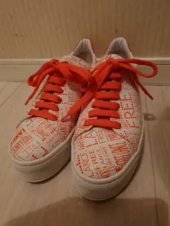 FREELANCE　白オレンジ　スニーカー