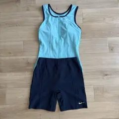NIKE 水着のサムネイル