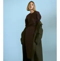 ZARA ギャザーディテール入りミディ丈ワンピース