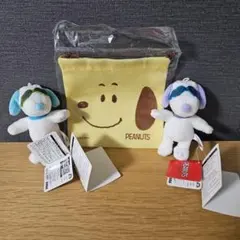 PEANUTS ぬいぐるみ2体とスヌーピー顔柄ミニ巾着袋セット