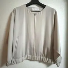 NATURAL BEAUTY BASIC ベージュ ジャケット Sサイズのサムネイル