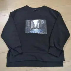 GU　フォトプリントトレーナー　ブラック　120センチ