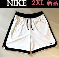 新品【希少サイズ2XL】NIKE バスパン ハーフパンツ ポケット有 ホワイト
