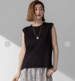 【23区】ノースリーブニット トップスのサムネイル