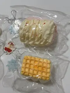 MoMo スクイーズ パン 、焼き菓子4種セット - メルカリ