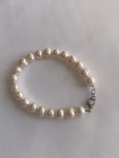 Item thumbnail for item 8940bd5a-c99c-4b44-b77c-71e01ce87f10