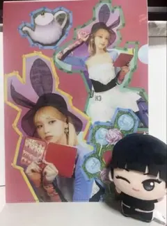 ♡LE SSERAFIM チェウォン クリアファイル おまけ付きちびぐるみ♡